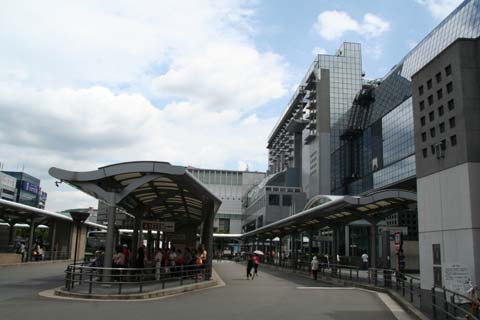 ＪＲ西日本・京都駅ビル（２００８年８月１６日）
