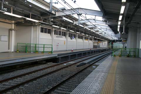 阪神・西大阪線・西九条駅・ＪＲ跨線橋（２００９年３月８日）