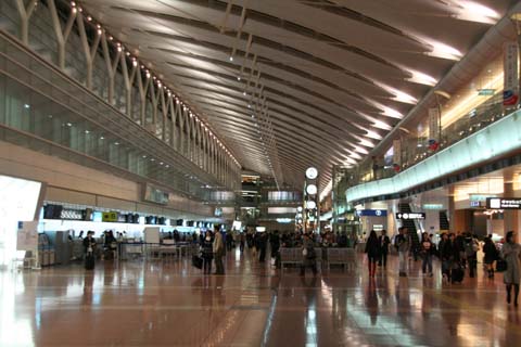 羽田空港第二ターミナル（２００８年１１月８日）