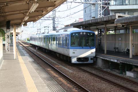 阪神・西大阪線・伝法駅・ホーム（２００６年８月２０日）