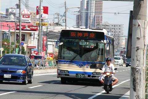 阪神バス・尼崎浜田車庫前・阪神芦屋行バス（２００９年８月２日）