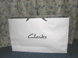 Clarksの袋♪
