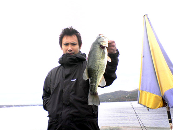 2003lake_yamanaka_a.jpg