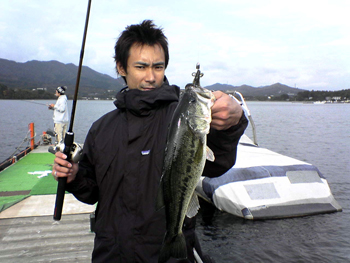 2003lake_yamanaka_c.jpg