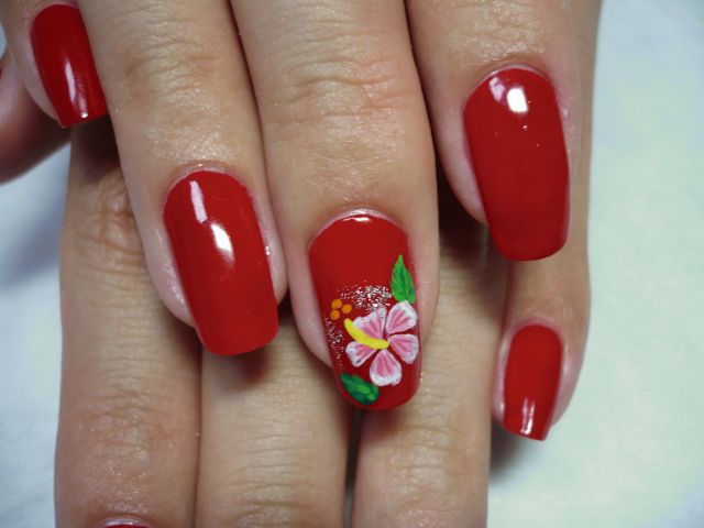 ■完売しました■　　☆美品☆ ネイル好き女性必見！【ネイリスト技能検定バイブル】 最新版 ネイリスト技能検定 1級・2級・3級 完全対策バイブル