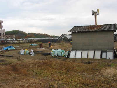 ガラス温室解体中 | ほんとに小さな葡萄園(小幸園)から - 楽天ブログ