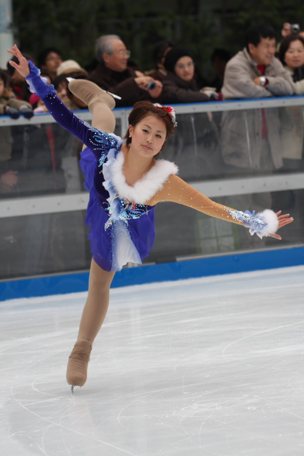 太田由希奈さんの所作の美しさ（2） | 写真を撮ろうよ（他の