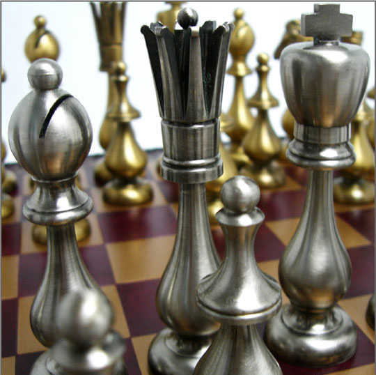 イタリア製 真鍮チェス駒の写真を眺めてみる | いない、いない、えすえす - 楽天ブログ