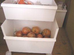 小さな収納庫のお片付け 根菜類の置き場所 整える 楽天ブログ