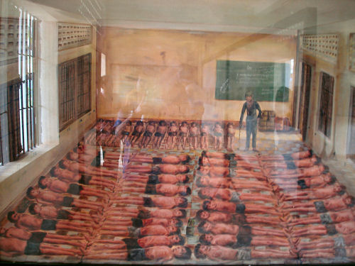 博物館 トゥール スレン トゥールスレン虐殺博物館（S21）【カンボジアポルポト政権下の大虐殺の舞台】
