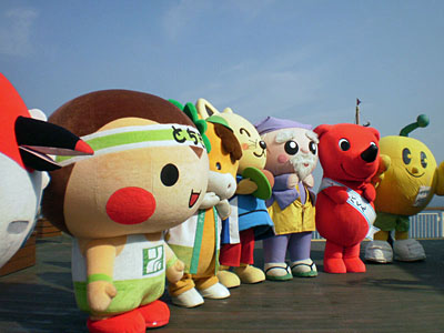 北関東道 まもなく全線開通 ゆるキャラ祭りin海ほたるpa その1 ぼく ぐんまちゃん ぐんまちゃんのお仕事日記 楽天ブログ