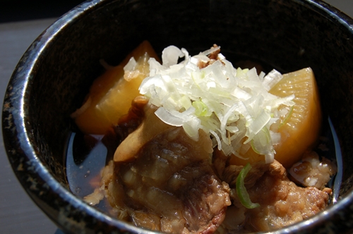 飛騨牛 牛スジ煮込み