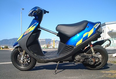 セピアZZ v100エンジン - オートバイ車体
