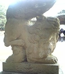 おかあさんの狛犬さん