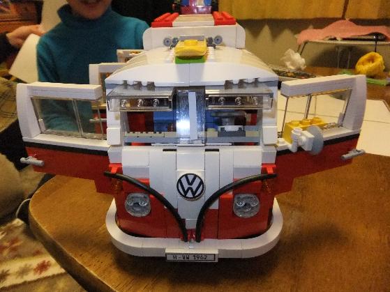 息子のクリスマスプレゼント レゴのワーゲンキャンピングバス完成 キャンピングカー オルビスユーロ ロン号の冒険 楽天ブログ