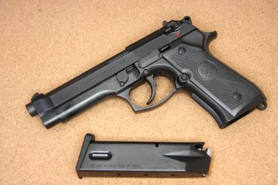 MGC BERETTA M92F SRHW スーパーリアルヘビーウェイト-