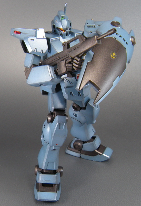 銃を構える.jpg