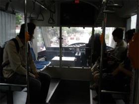 BRT車内