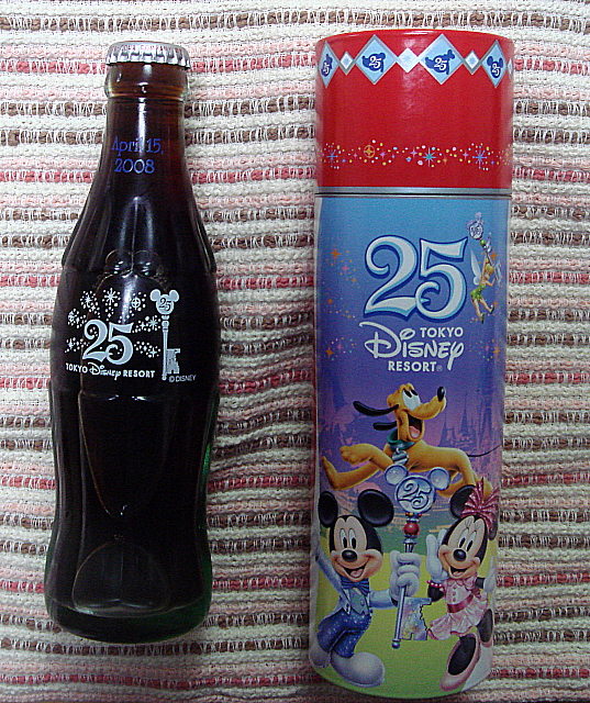 東京ディズニーランド ２５周年記念 コカコーラボトル | Disney of 