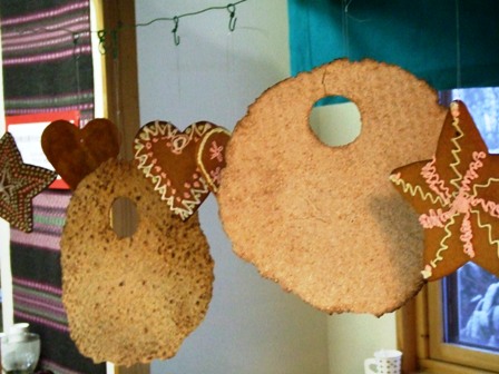 【スウェーデン土産】幸せを運ぶ 聖ルシア祭の飾り3点セット スウェーデン土産】幸せを運ぶ 聖ルシア祭の飾り3点セット