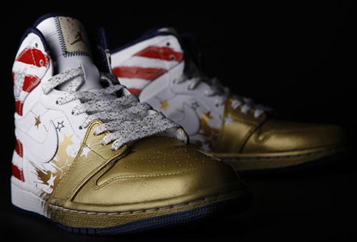 air-jordan-i-retro-dw-dave-white-sole-collector-08.jpg