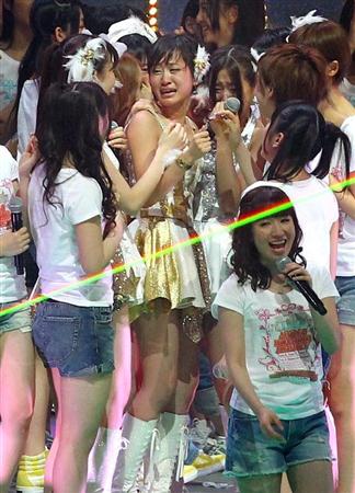 akb12032605090006-p1.jpg