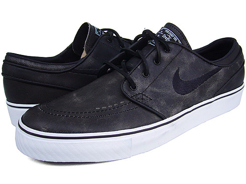 shoe320-1.jpg