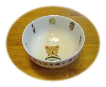クマの茶碗