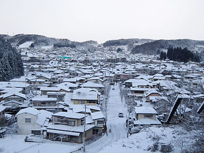 町の冬景色