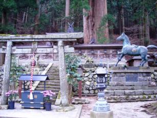 洞川八幡宮でつ ｵ(￣人￣)ﾈ(－人－)ｶﾞ(*＿ ＿)人ｲ