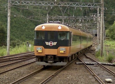 今年は近鉄特急運転開始６０周年だって・・・。 | 鉄道・クルマ