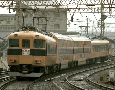 今年は近鉄特急運転開始６０周年だって・・・。 | 鉄道・クルマ