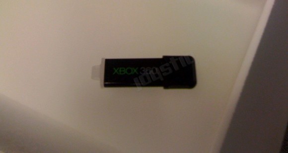 Xbox 360-branded 16GB drive