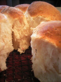 ベーコン混ぜ込みパン・焼き上がり2