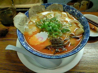 古丹らぁめん、赤まろ・ぼち辛.JPG