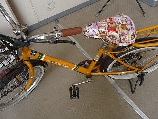 ラミネートのペンケースと自転車のサドルカバー | Cotton Leaf - 楽天