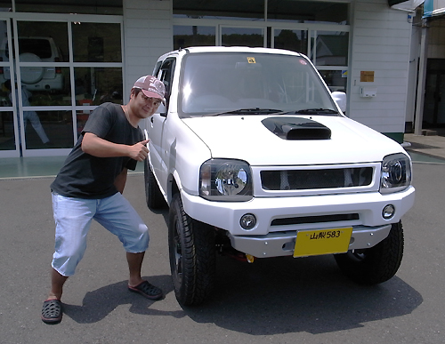 カーボンコブラインテークとジムニーコンプリートカー本日の納車