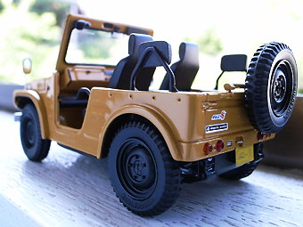 ブランド一覧 | ワールド オンラインストア 1/43メイクアップルックスマートスズキ ジムニーSJ10/2イエロー ミニカー