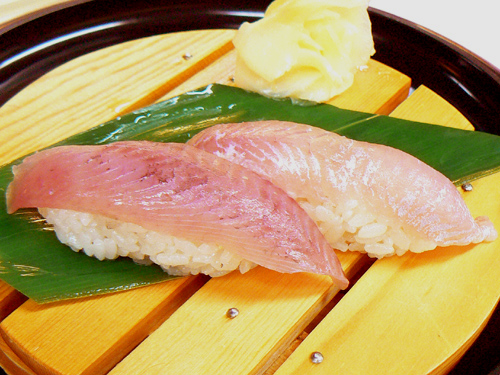 ウミタナゴは想像以上に美味しい魚です 宅配寿司 黒酢の寿司京山のブログ 楽天ブログ