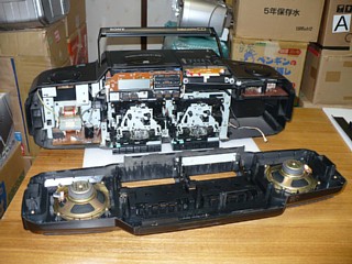 SONY 作動確認済　CFD-DW83 DodeCaHORN CD ラジカセ 機器修理】SONY CFD-DW83 CDラジカセ | 音響機器修理「京とんび