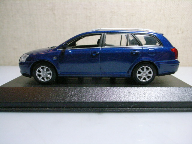 １／４３ ＰＭＡ ＴＯＹＯＴＡ ＡＶＥＮＳＩＳ ステーションワゴン