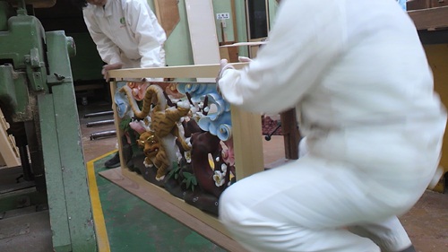 2012030611370000_s.jpg