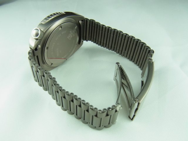 ジン Sinn 8820 U-BOAT | 時計とか買いたくなった時、つづって ジン Sinn 8820 U-BOAT | 時計とか買いたくなった時、つづって