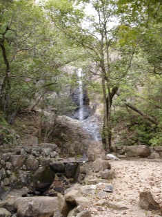 深谷の滝