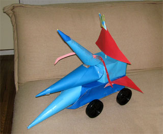 学校の図工で作った風で走る自動車 20080527