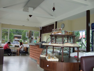 喫茶店内