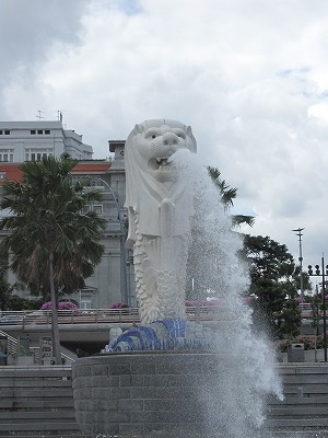 マーライオン