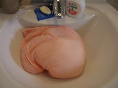膨らんだ洗濯物