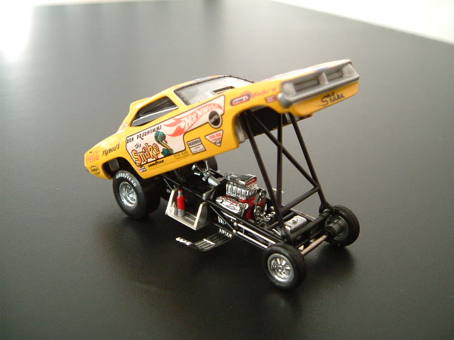 スネーク ファニーカー　1320 Amazon.co.jp: □絶版ホットウィールレジェンドスネーク1970