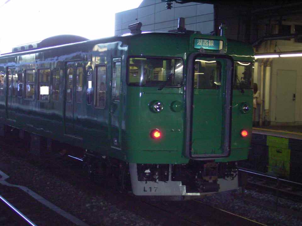 湖西線１１１系・抹茶色.jpg